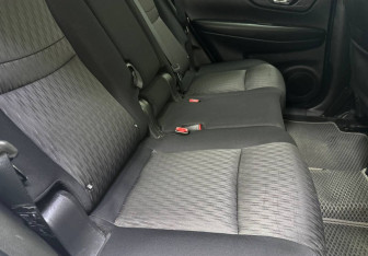 Подержанный автомобиль Nissan X-Trail 2020 года (11 фото)