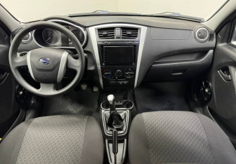 Подержанный автомобиль Datsun on-DO 2018 года (10 фото)