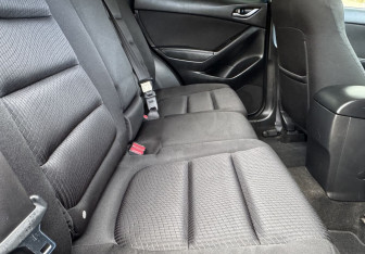 Подержанный автомобиль Mazda CX-5 2013 года (11 фото)