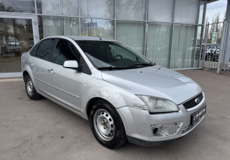 Подержанный автомобиль Ford Focus Sedan 2007 года (3 фото)