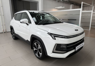 Подержанный автомобиль Москвич 3 2023 года (3 фото)