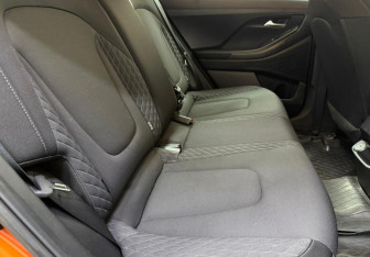 Подержанный автомобиль Hyundai Creta 2021 года (11 фото)