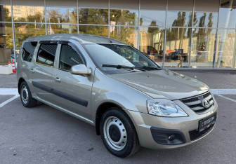 Подержанный автомобиль LADA (ВАЗ) Largus Wagon 2021 года (3 фото)