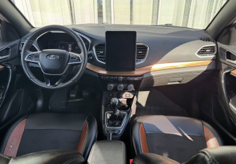 Подержанный автомобиль LADA (ВАЗ) Vesta Sedan 2023 года (9 фото)