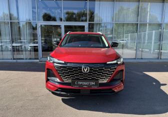 Подержанный автомобиль Changan UNI-S 2024 года (2 фото)