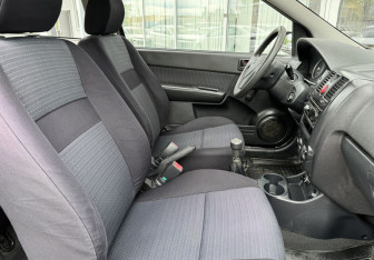 Подержанный автомобиль Hyundai Getz 2009 года (10 фото)