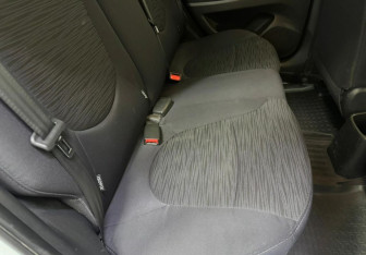 Подержанный автомобиль Hyundai Solaris Sedan 2016 года (10 фото)