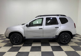 Подержанный автомобиль Renault Duster 2018 года (8 фото)