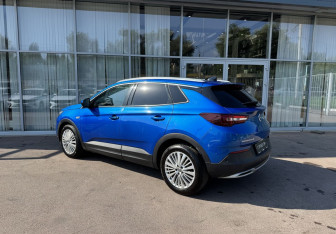 Подержанный автомобиль Opel Crossland X 2019 года (7 фото)