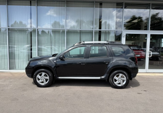 Подержанный автомобиль Renault Duster 2016 года (8 фото)