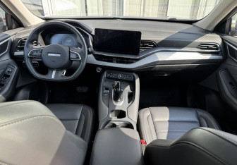 Подержанный автомобиль Haval F7 2024 года (9 фото)