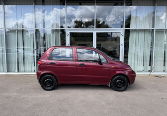 Подержанный автомобиль Daewoo Matiz 2013 года (4 фото)