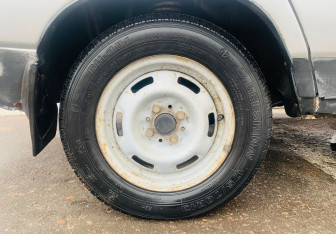 Подержанный автомобиль LADA (ВАЗ) 2111 2001 года (12 фото)