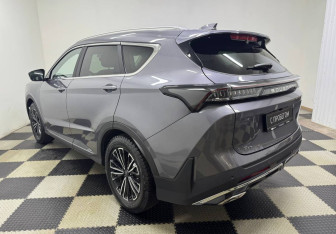 Подержанный автомобиль Soueast S07 2024 года (7 фото)