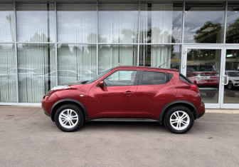 Подержанный автомобиль Nissan Juke 2011 года (8 фото)