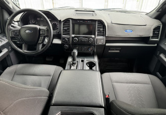 Подержанный автомобиль Ford F-150 2020 года (9 фото)