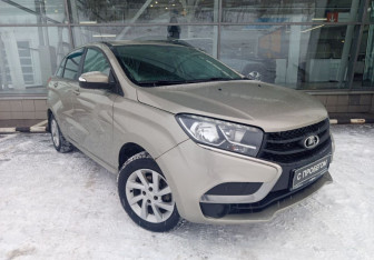 Подержанный автомобиль LADA (ВАЗ) XRAY 2018 года (3 фото)