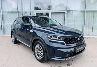 Подержанный автомобиль Kia Sorento 2020 года (3 фото)