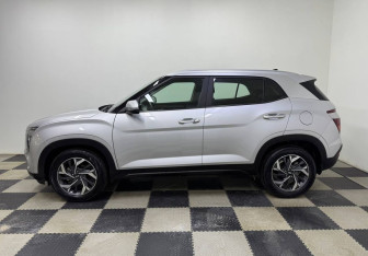 Подержанный автомобиль Hyundai Creta 2021 года (8 фото)
