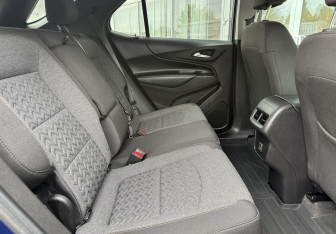 Подержанный автомобиль Chevrolet Equinox 2022 года (11 фото)