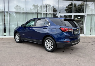 Подержанный автомобиль Chevrolet Equinox 2022 года (7 фото)