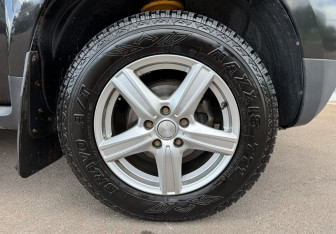 Подержанный автомобиль Renault Duster 2012 года (12 фото)
