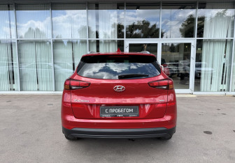 Подержанный автомобиль Hyundai Tucson 2018 года (6 фото)