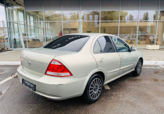 Подержанный автомобиль Nissan Almera Classic 2007 года (5 фото)