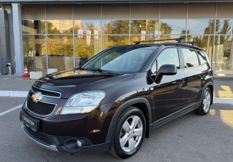 Подержанный автомобиль Chevrolet Orlando 2013 года (1 фото)