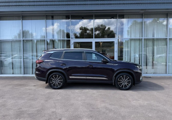 Подержанный автомобиль Chery Tiggo 8 Pro 2021 года (4 фото)