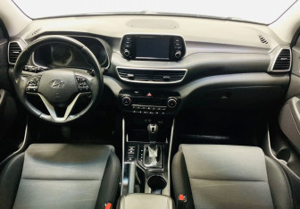 Подержанный автомобиль Hyundai Tucson 2018 года (9 фото)