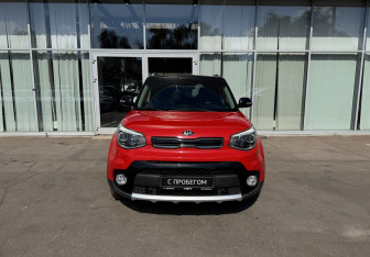 Подержанный автомобиль Kia Soul 2017 года (2 фото)