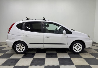 Подержанный автомобиль Chevrolet Rezzo 2007 года (4 фото)