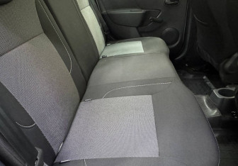 Подержанный автомобиль Renault Logan Sedan 2022 года (11 фото)