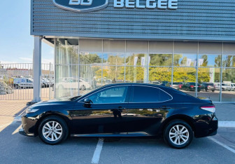 Подержанный автомобиль Toyota Camry Sedan 2019 года (8 фото)