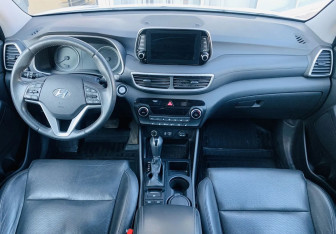 Подержанный автомобиль Hyundai Tucson 2018 года (9 фото)