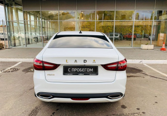 Подержанный автомобиль LADA (ВАЗ) Vesta Sedan 2024 года (6 фото)