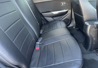 Подержанный автомобиль Kia Rio Hatchback 2013 года (11 фото)