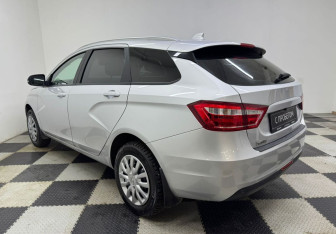 Подержанный автомобиль LADA (ВАЗ) Vesta Wagon 2021 года (7 фото)