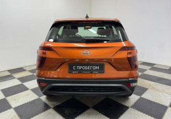 Подержанный автомобиль Hyundai Creta 2021 года (6 фото)