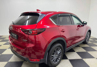 Подержанный автомобиль Mazda CX-5 2021 года (5 фото)