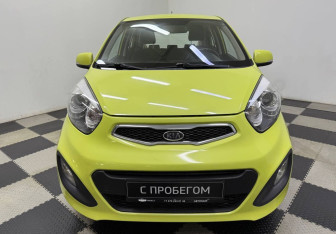 Подержанный автомобиль Kia Picanto 2014 года (2 фото)