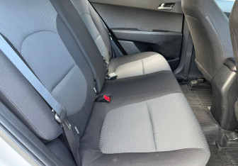 Подержанный автомобиль Hyundai Creta 2017 года (11 фото)