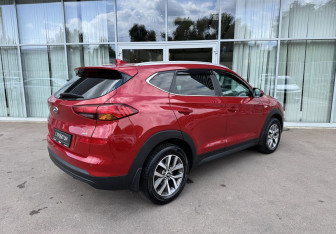 Подержанный автомобиль Hyundai Tucson 2018 года (5 фото)