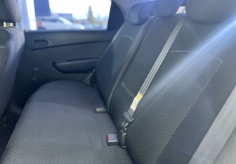 Подержанный автомобиль Chevrolet Aveo Sedan 2011 года (12 фото)