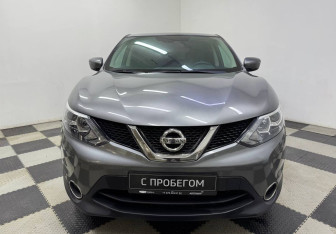 Подержанный автомобиль Nissan Qashqai 2018 года (2 фото)