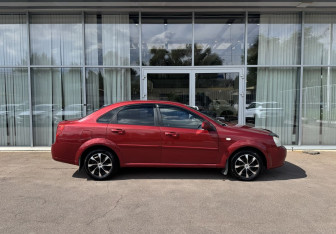 Подержанный автомобиль Chevrolet Lacetti Sedan 2008 года (4 фото)