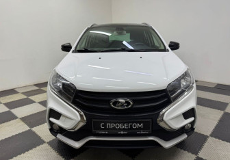 Подержанный автомобиль LADA (ВАЗ) XRAY 2020 года (2 фото)