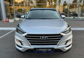 Подержанный автомобиль Hyundai Tucson 2020 года (2 фото)