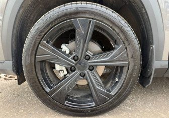 Подержанный автомобиль Geely Cityray 2024 года (13 фото)